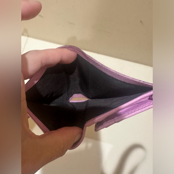 Gucci Marmont Bejeweled Bifold Wallet - Picture 11 of 13